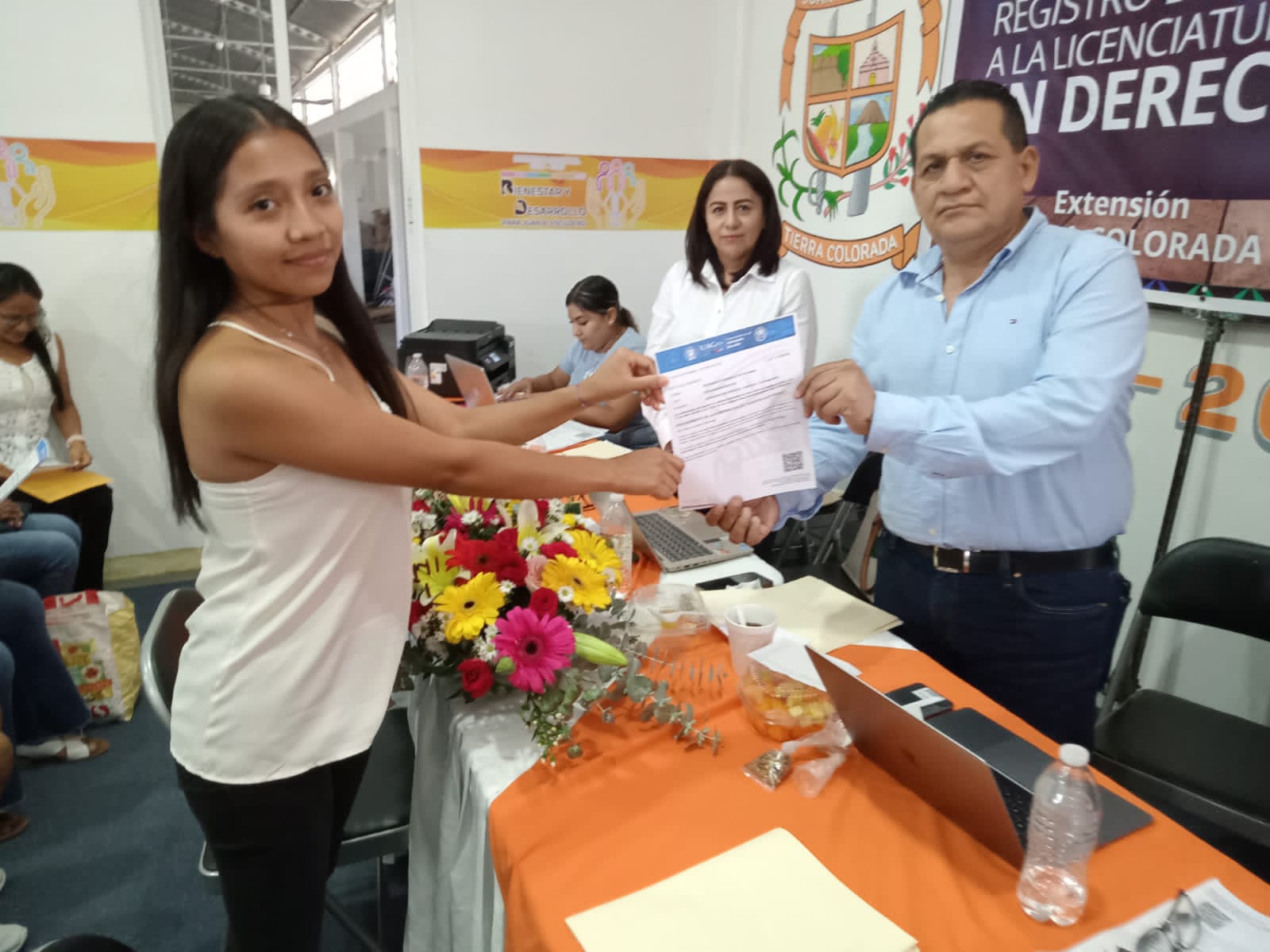 Inicia UAGro registro de aspirantes de la Licenciaturaen Derecho en el municipio de Juan R. Escudero.