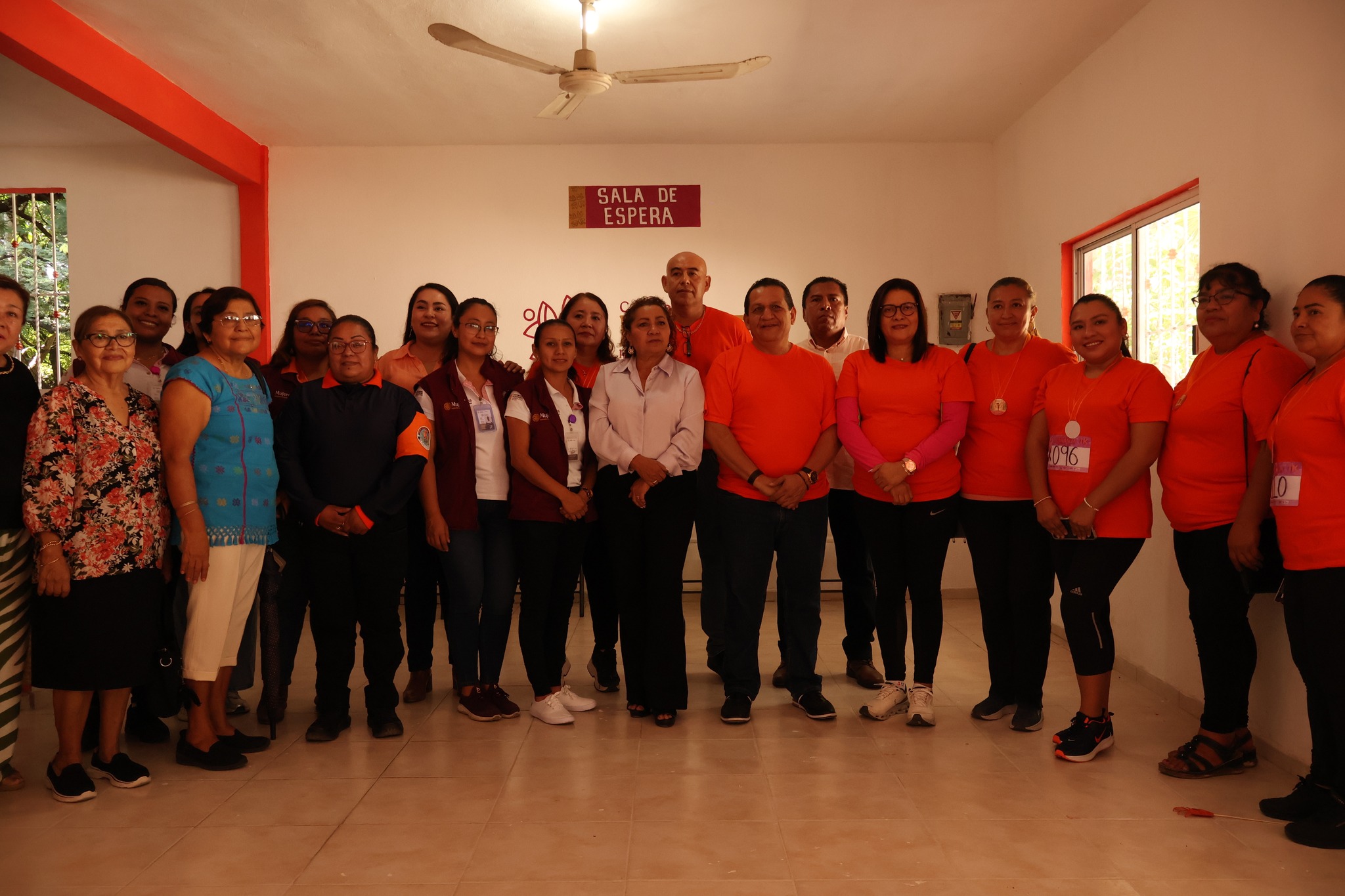 Gobierno de Juan R. Escudero inaugura el Centro Libre para las Mujeres.