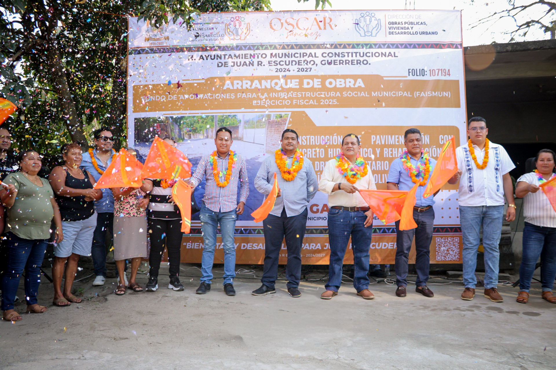 ARRANQUE DE OBRA: PAVIMENTACIÓN CON CONCRETO HIDRÁULICO Y REHABILITACIÓN DE DRENAJE SANITARIO EN LA LOCALIDAD DE GARRAPATAS